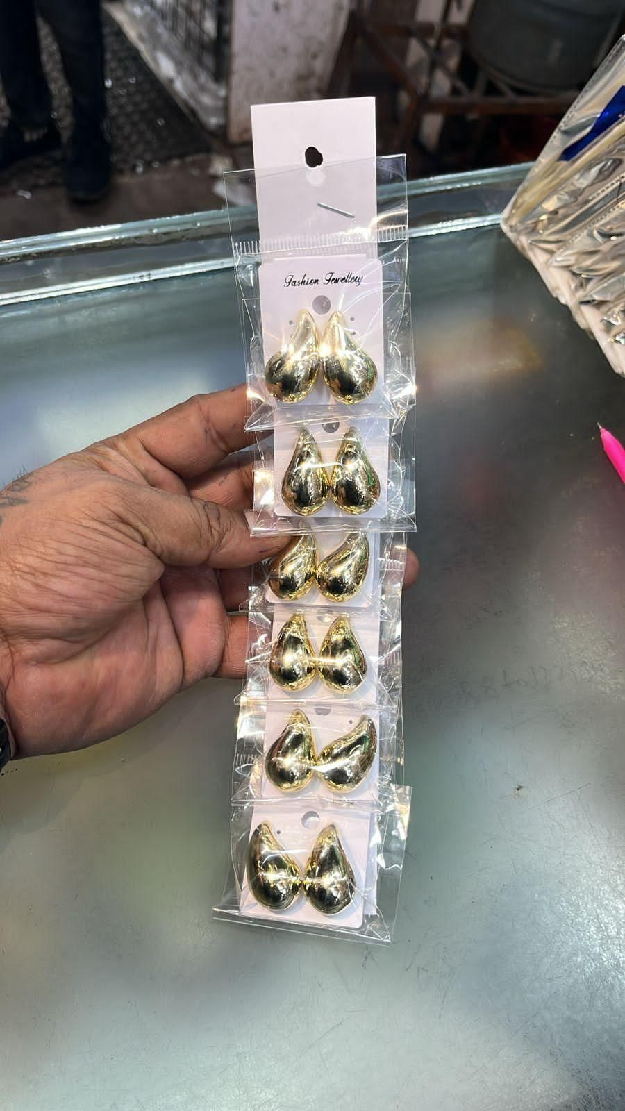 Sparkle Your Way – Celebrity Style Teardrop Gold Earrings (Bottega Inspired)