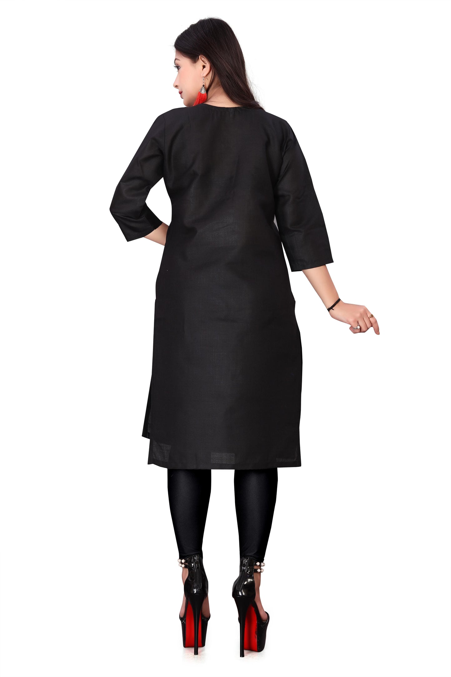 Atavia Elegant Black Embroidered Cotton Slub Kurti – Festive Wear